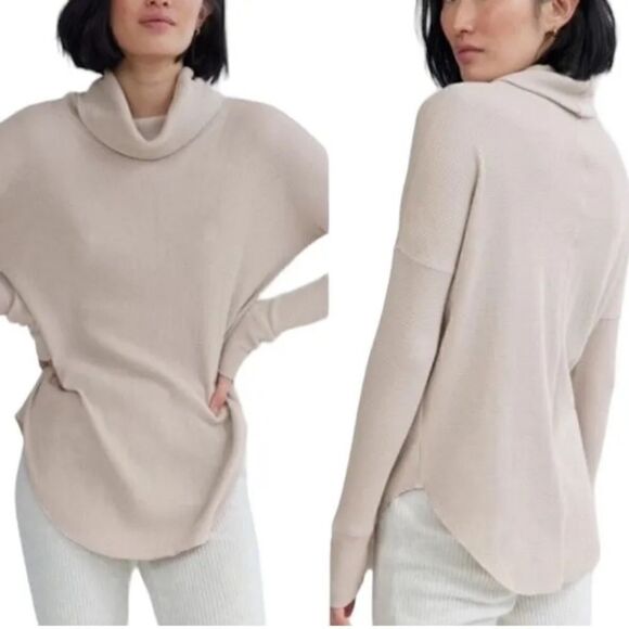 Aritzia The Group by Babaton Thermal Cowl Neck Thermal Long Sleeve Taupe Sz S - Picture 1 of 6